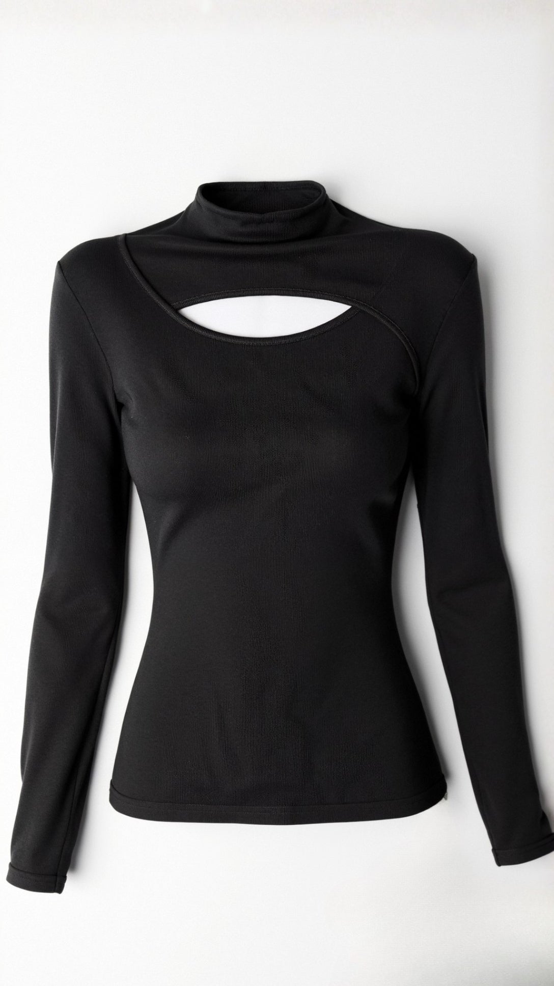 Barbara Chic Cutout Long-Sleeve Knit Top