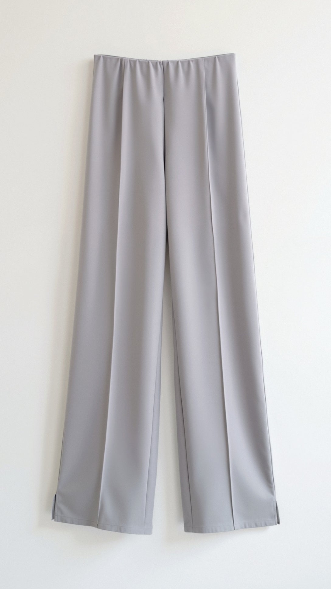 Brooke White Mid-Waist Loose Fit Trousers for a Stylish and Comfortable Look
