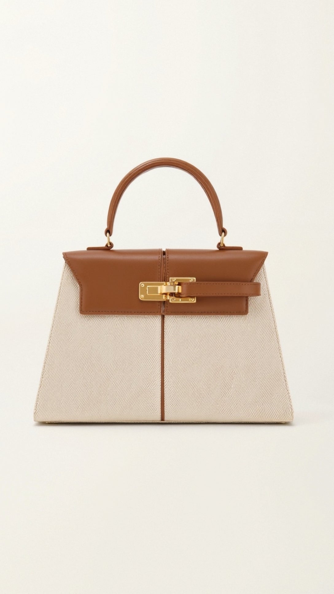 Claudia Handbag with Elegant Ribbed Handle