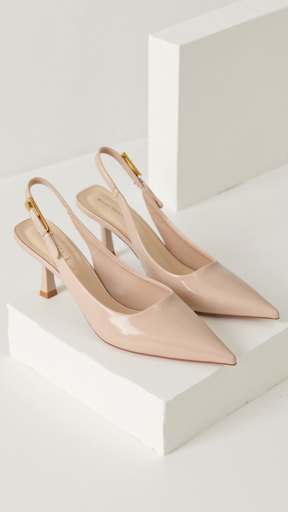 Elizabeth Low Sling Back Low Heel Pumps for a Sophisticated and Comfortable Style
