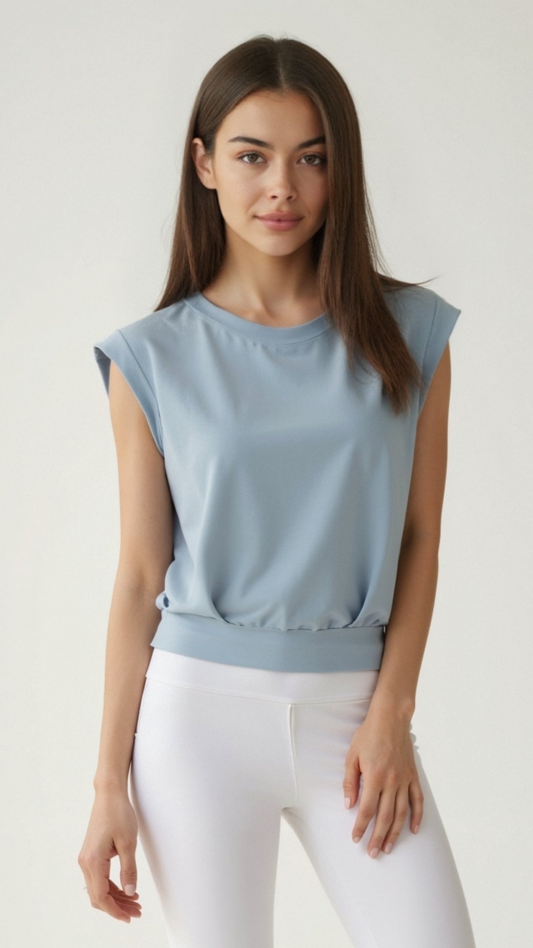 Faye Basic Crop Top - Stylish and Comfortable Summer Wear