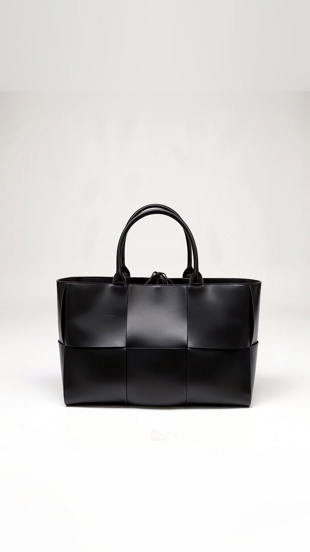 Genevia Shopper Bag - Stylish and Durable Tote for Everyday Use