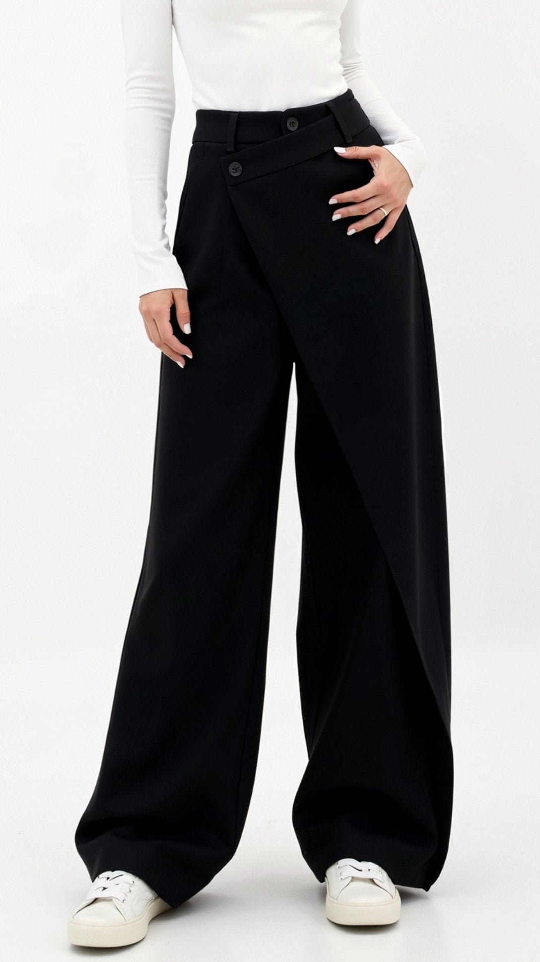 Asymmetric Jeans Pants for a Unique and Fashionable Style