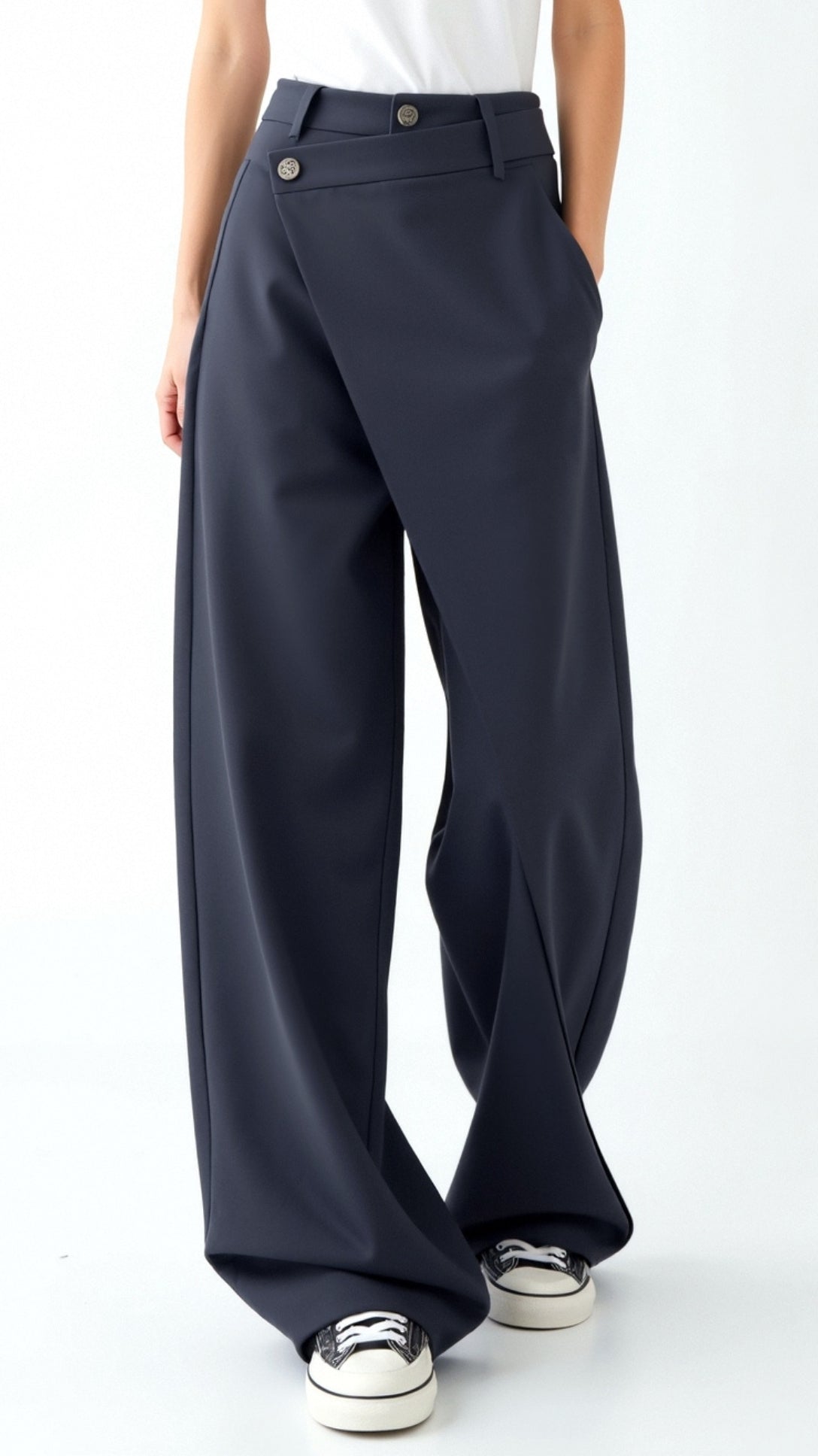 Asymmetric Jeans Pants for a Unique and Fashionable Style