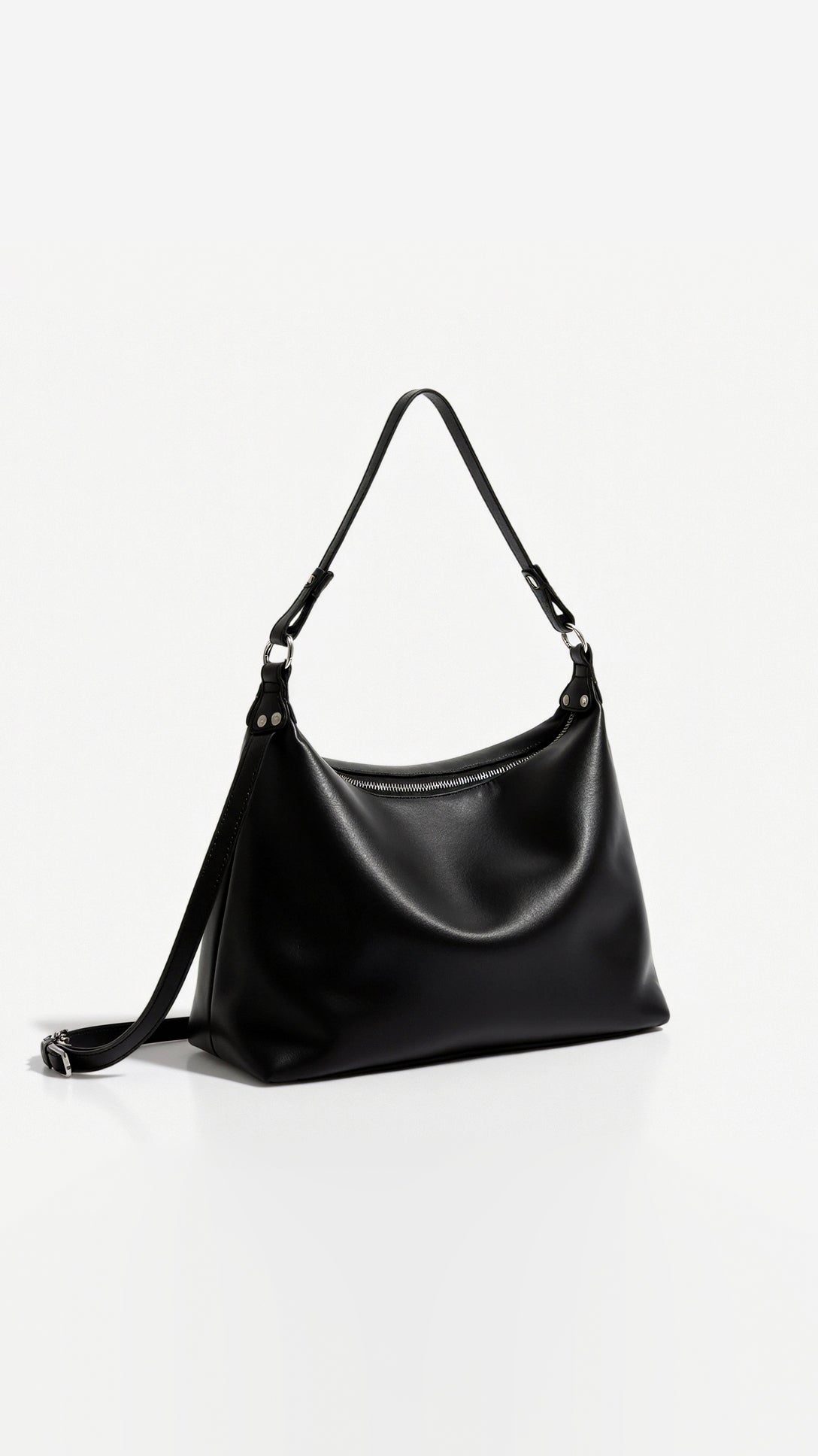 Kalista Crossbody Handbag – Elegance and Practicality at Your Fingertips