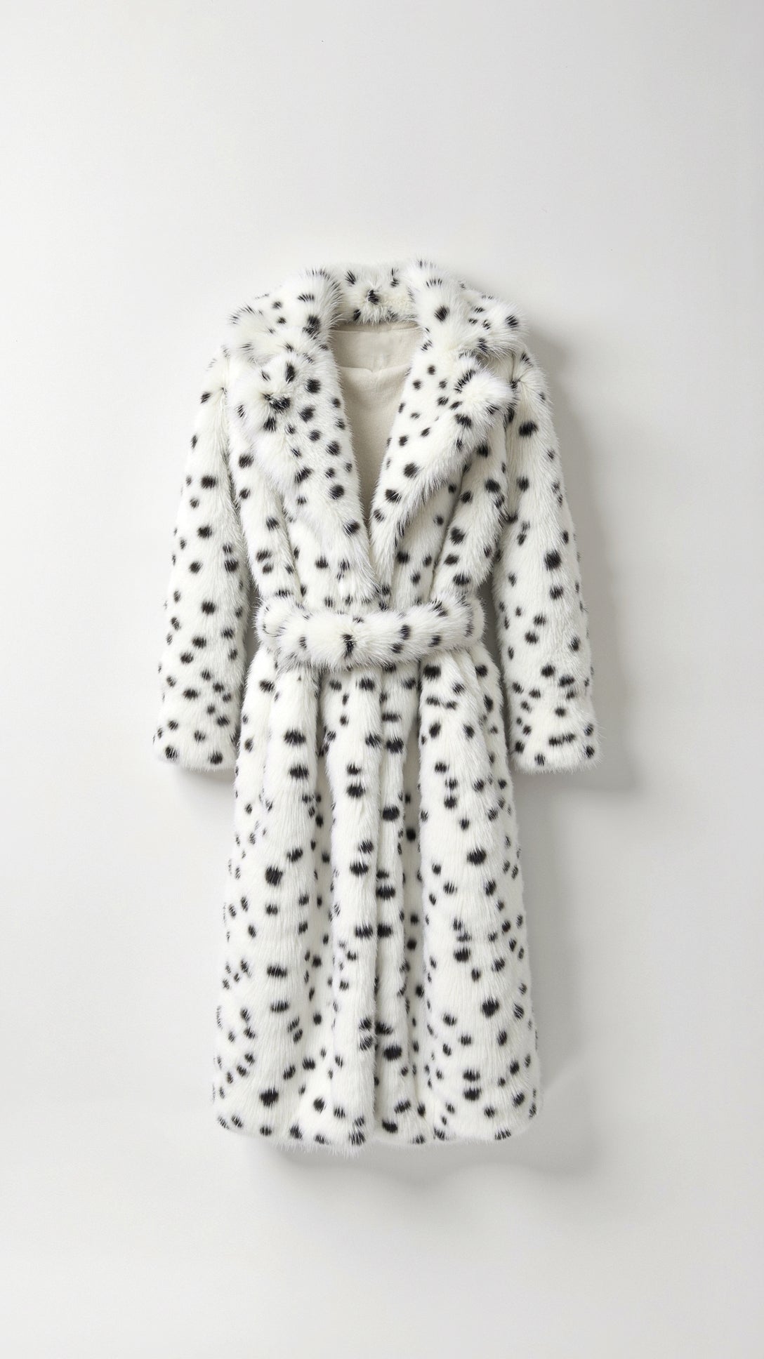 Morgana Long Faux Fur Coat - Elegant and Cozy Outerwear for Every Season