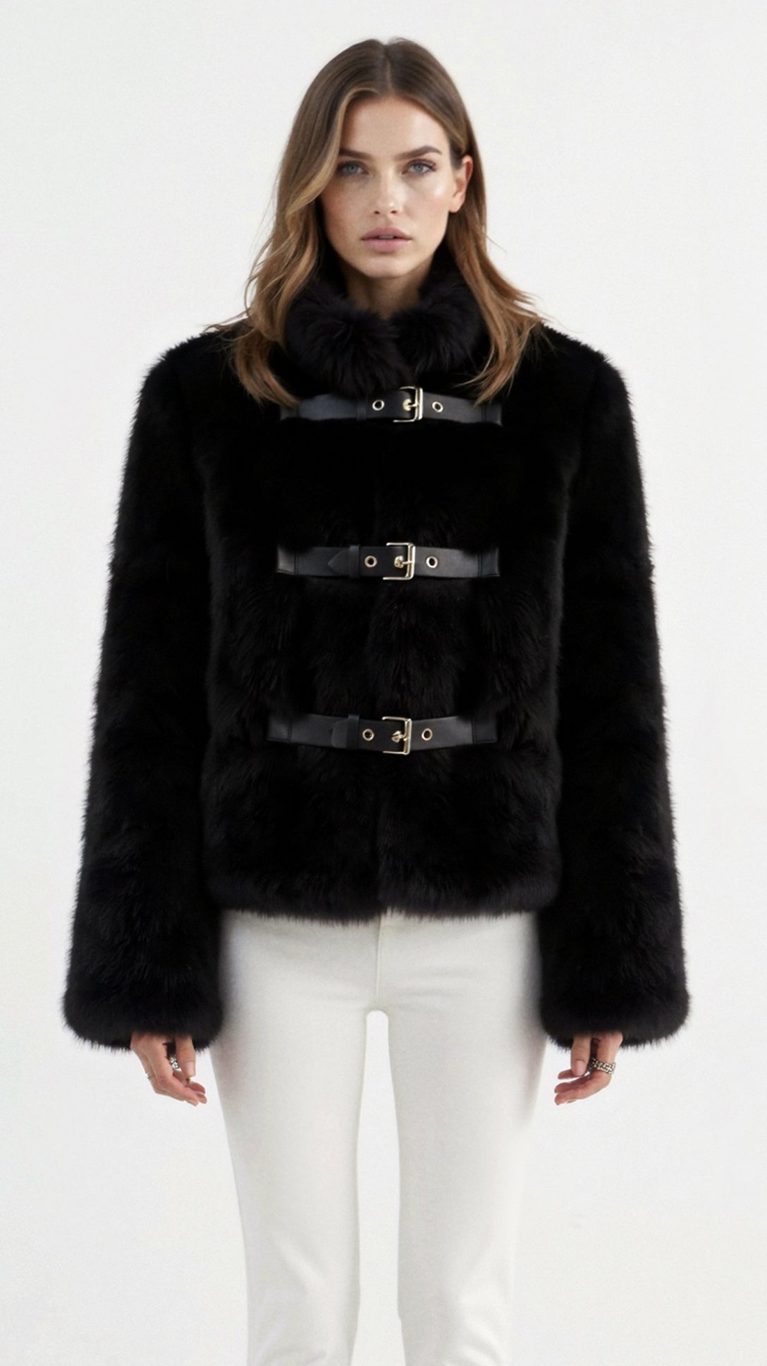 Leather jacket with soft and elegant fur lining