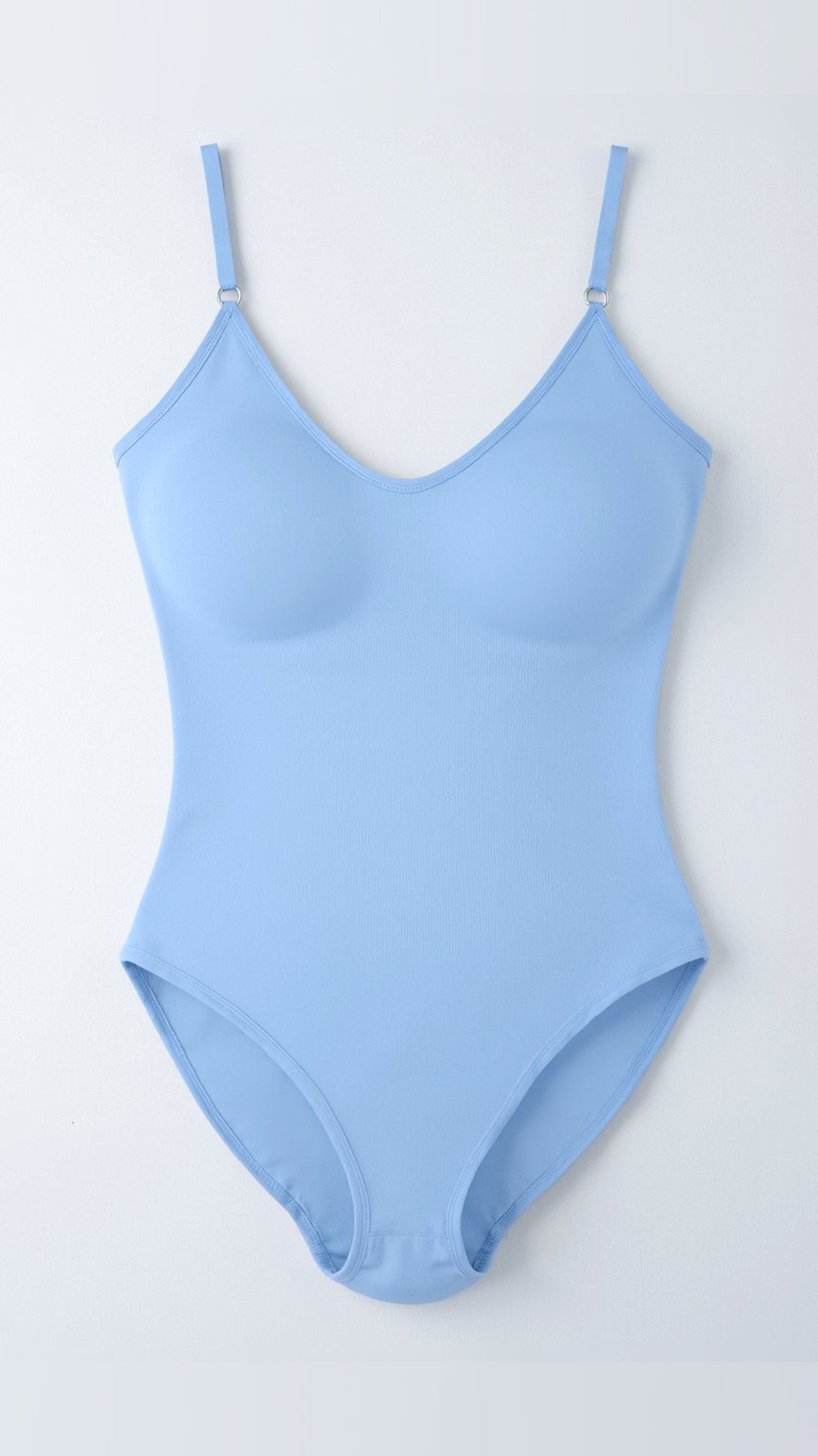 Stylish and tight-fitting bodysuit for a perfect look