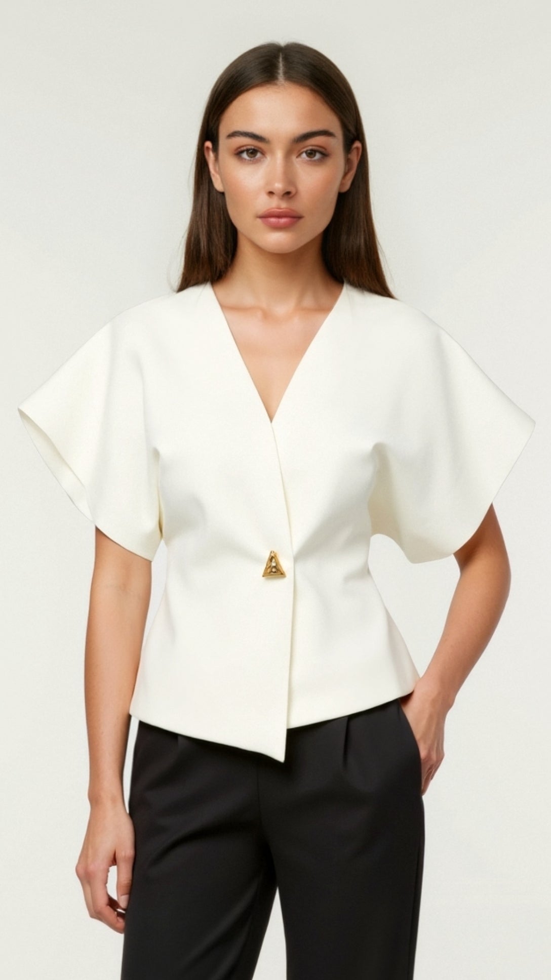 Elegant V-neck Blouse Amy for a Sophisticated Look