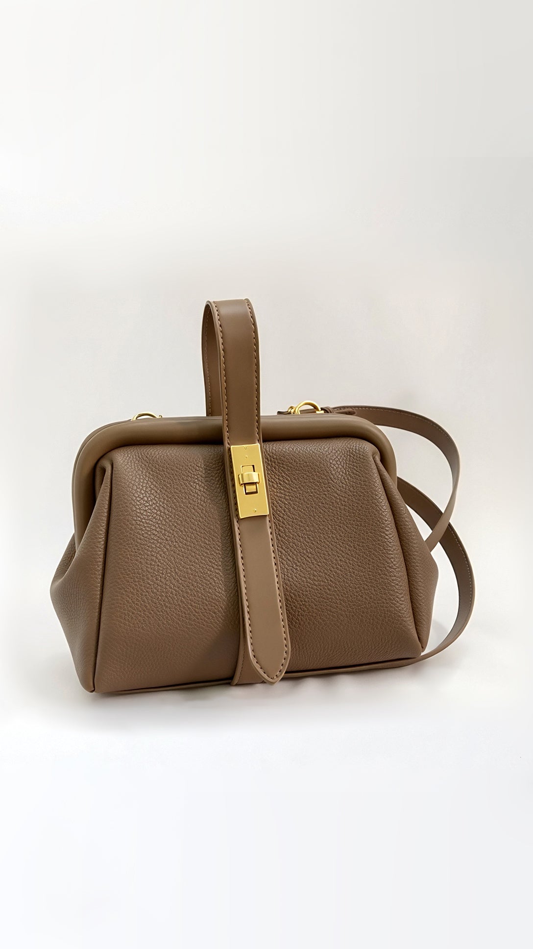 Bellamy Shoulder Bag – Stylish Companion for Every Occasion