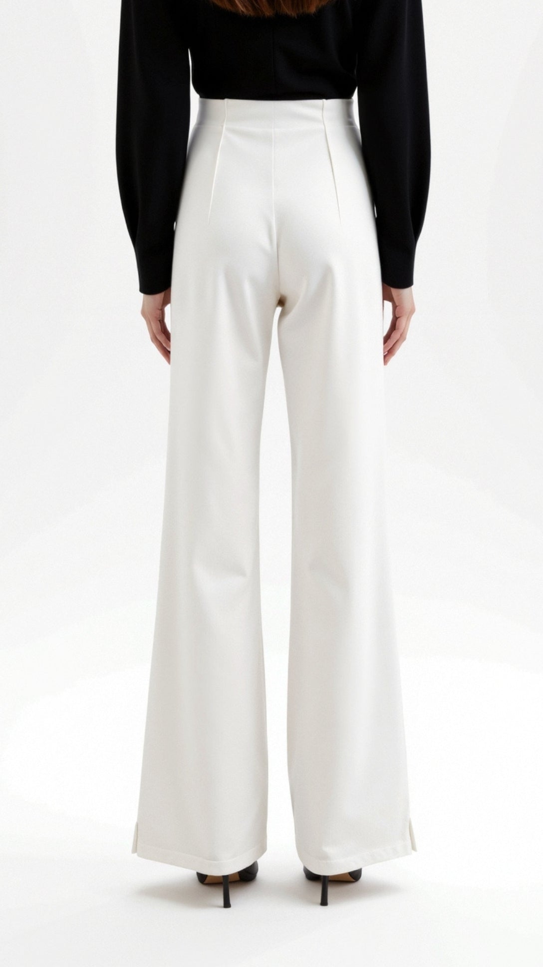 Brooke White Mid-Waist Loose Fit Trousers for a Stylish and Comfortable Look