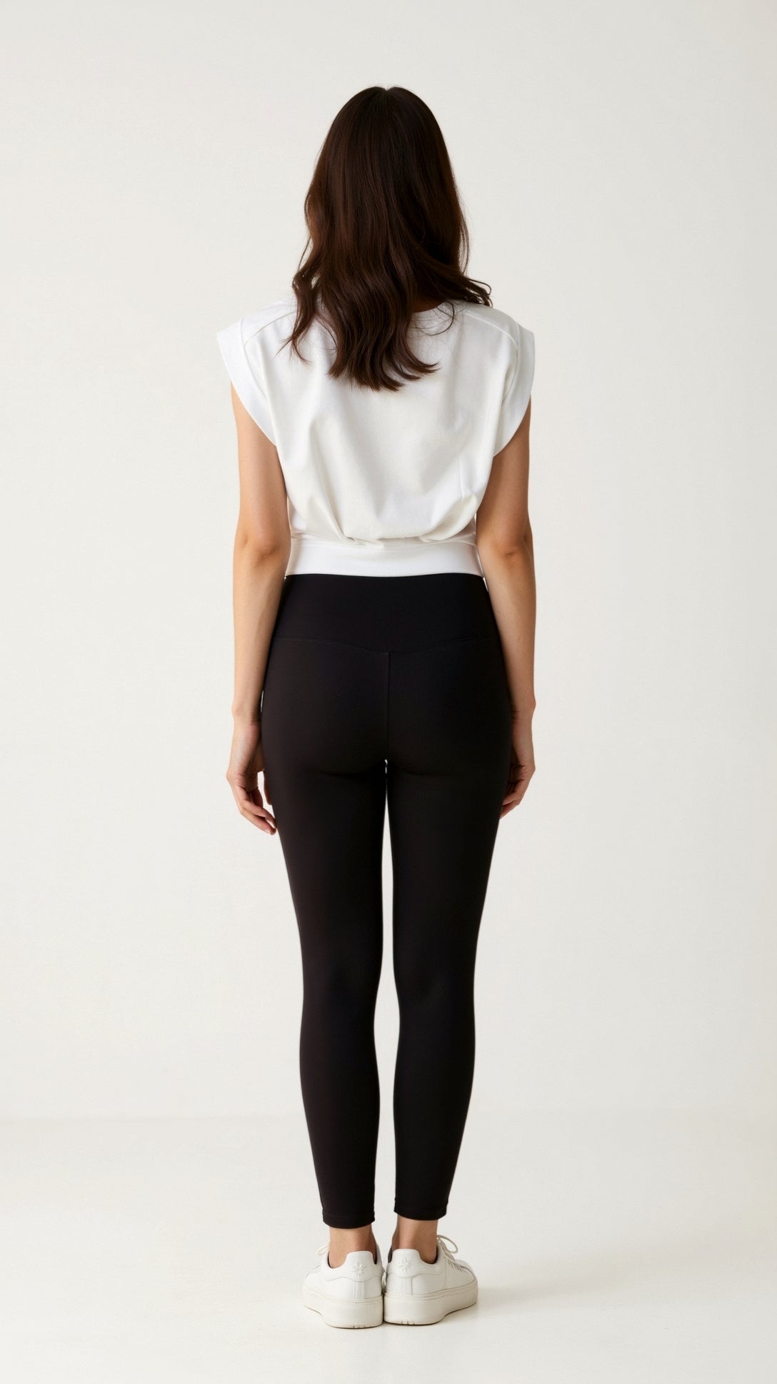 Faye Basic Crop Top - Stylish and Comfortable Summer Wear
