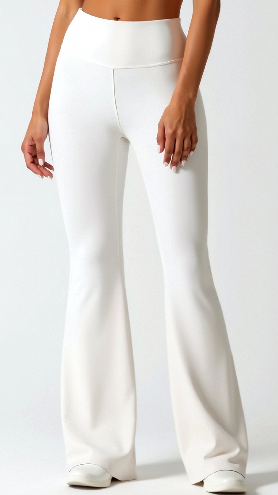 Fashionable flared design leggings for a trendy look