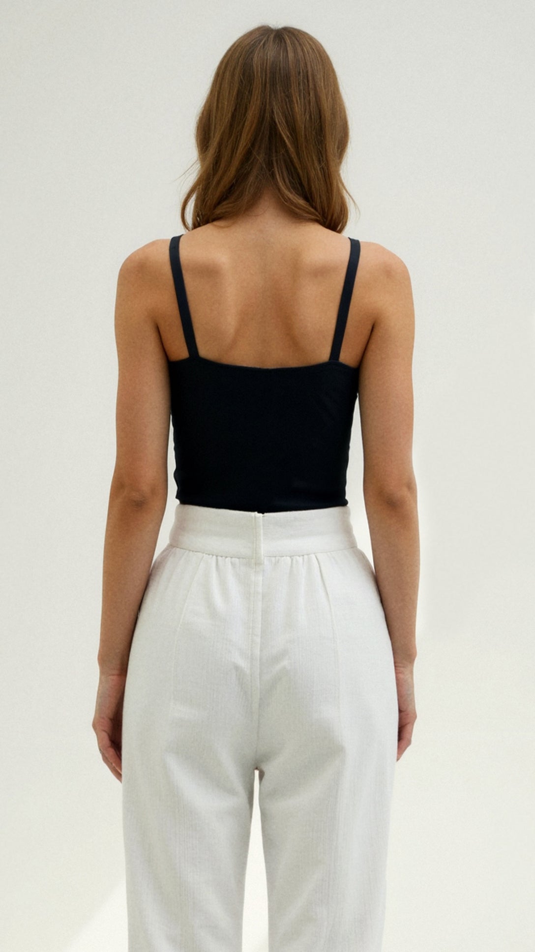 Guinevere Comfortable Deodorant Tank Top - Elegant and Fresh Style