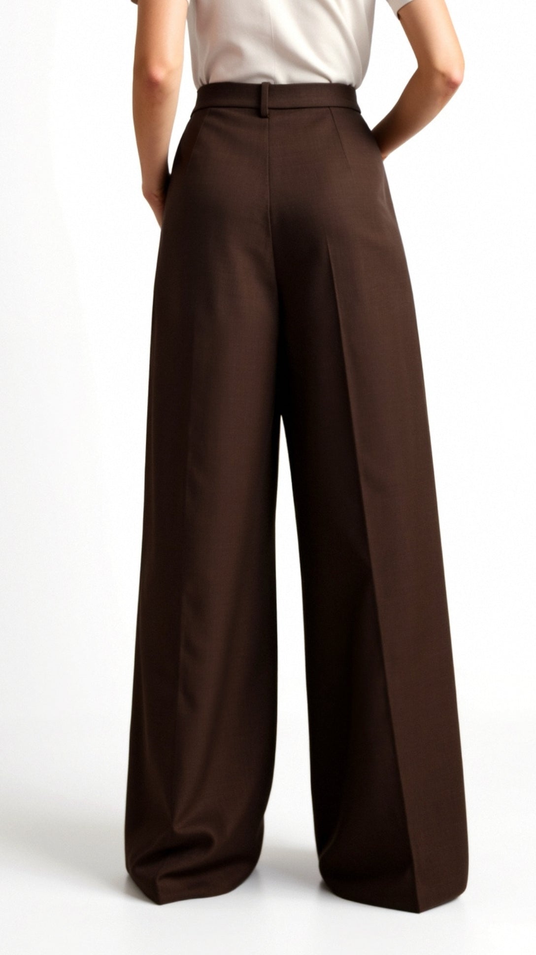 Hazel flared pants for a stylish and comfortable look