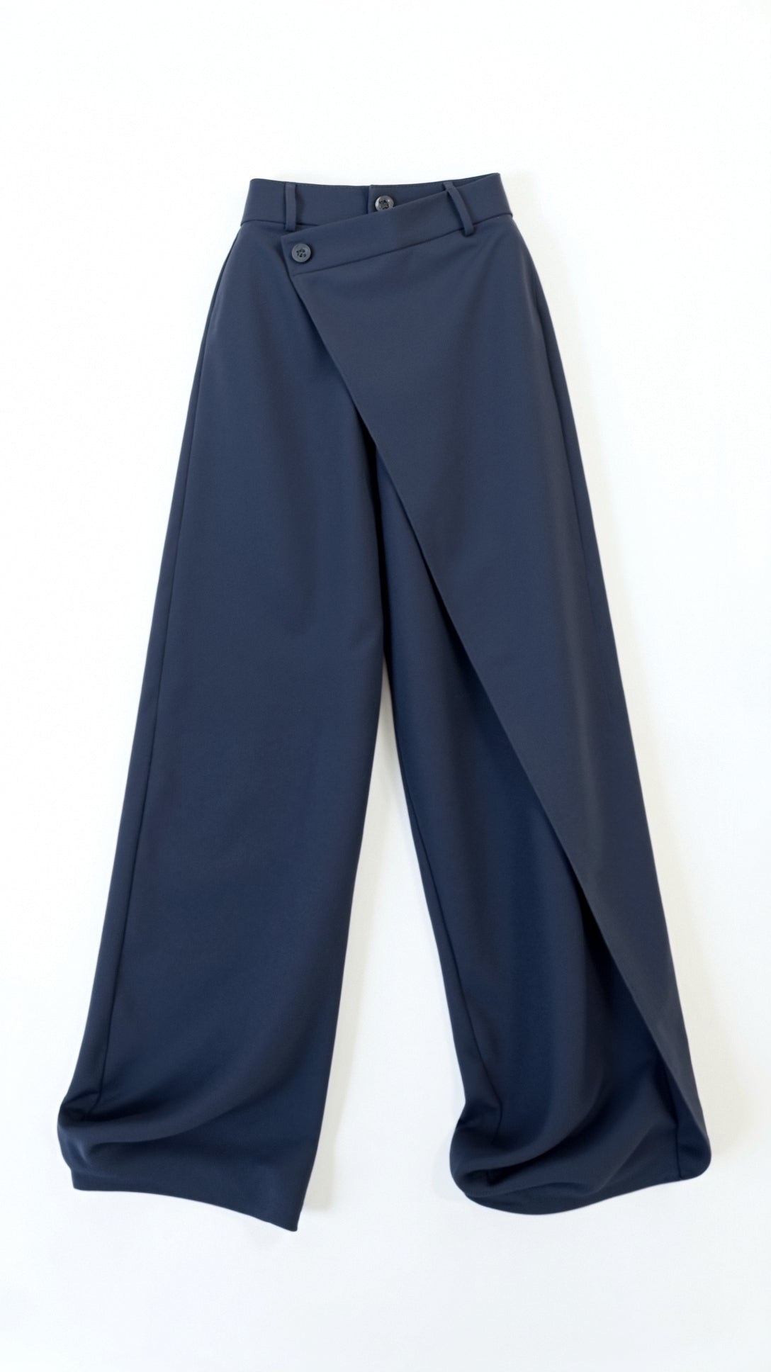 Asymmetric Jeans Pants for a Unique and Fashionable Style