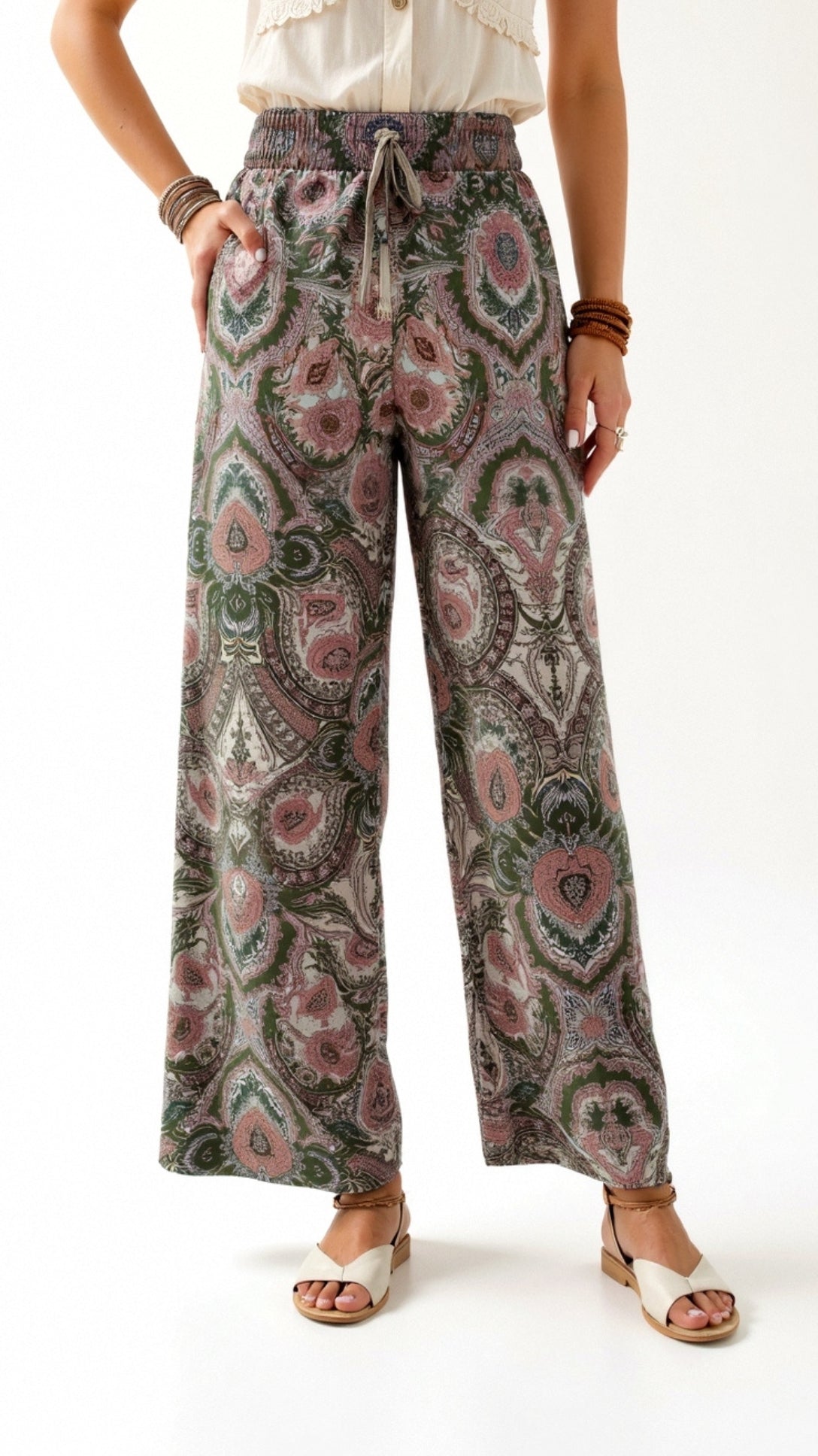 Pam Paisley Fashion Pants for a Stylish and Elegant Look