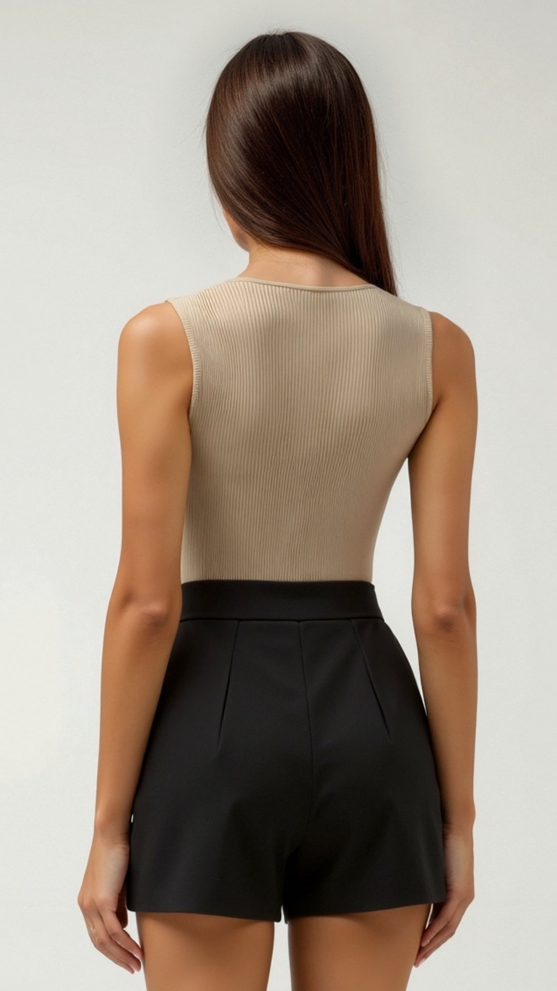 Refined and Comfortable Striped Tank Top for an Elegant Style