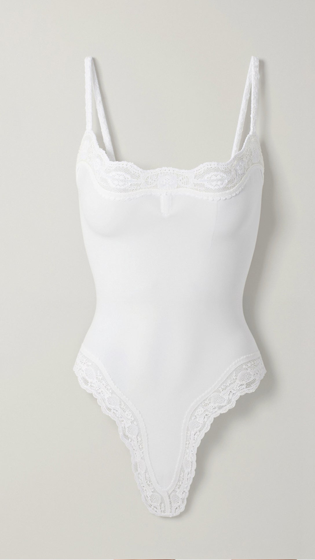 Seamless lace body and thong for a sexy and comfortable style