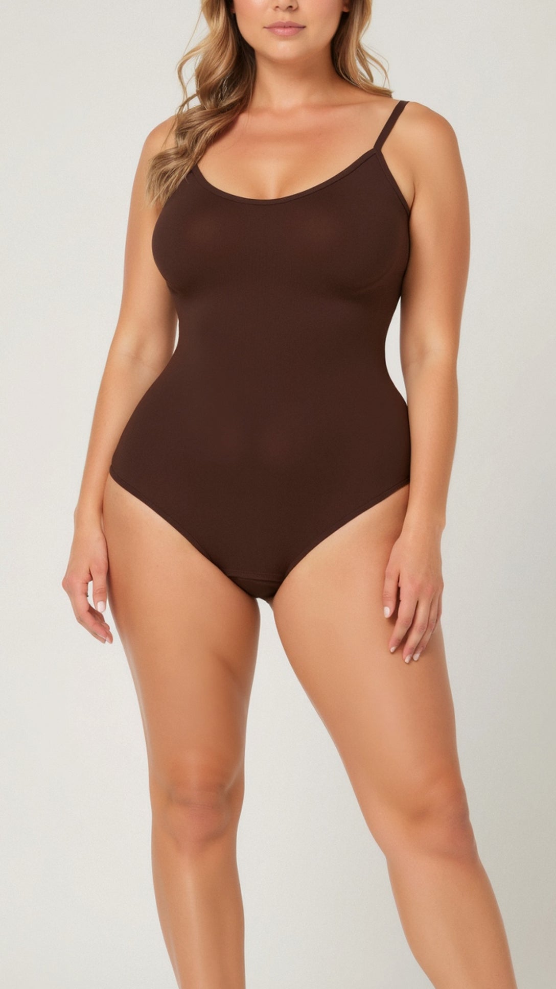 Stylish and tight-fitting bodysuit for a perfect look