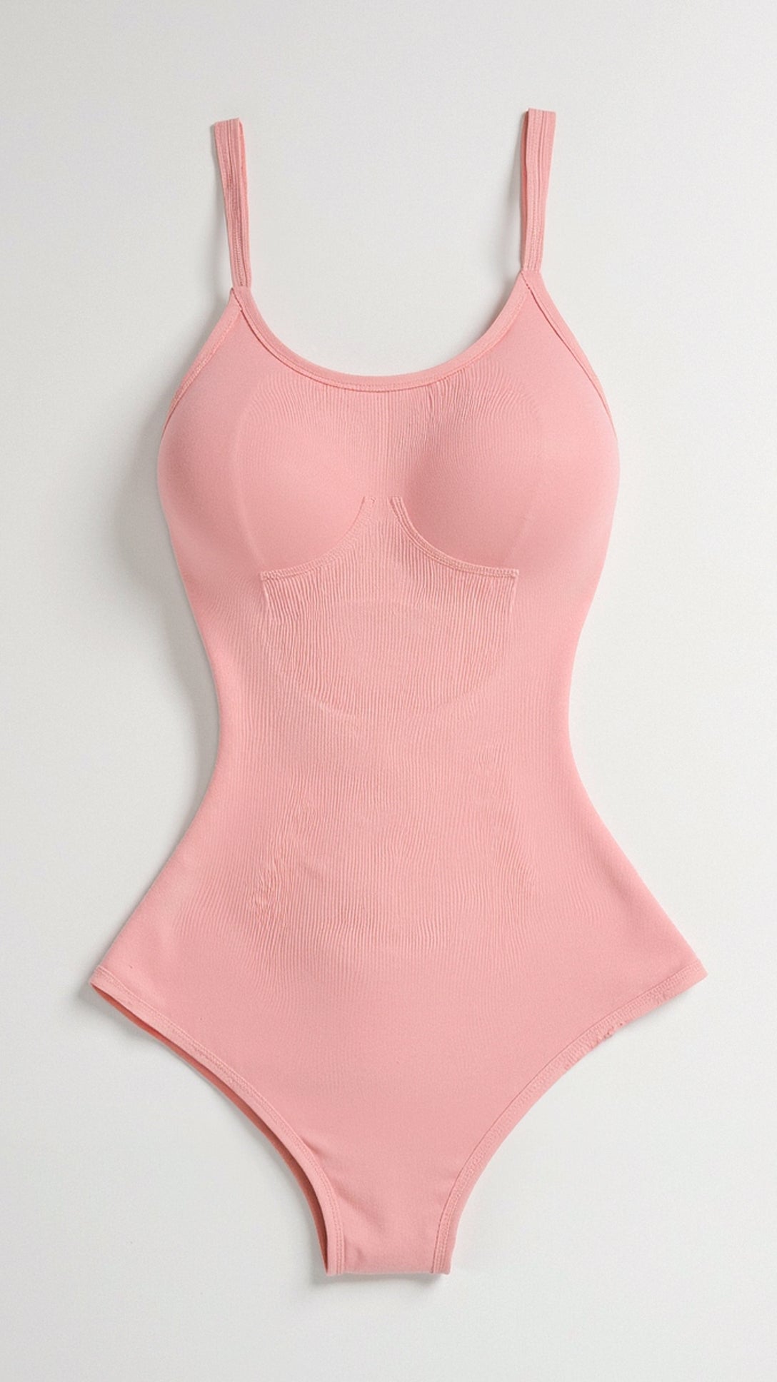 Stylish and tight-fitting bodysuit for a perfect look